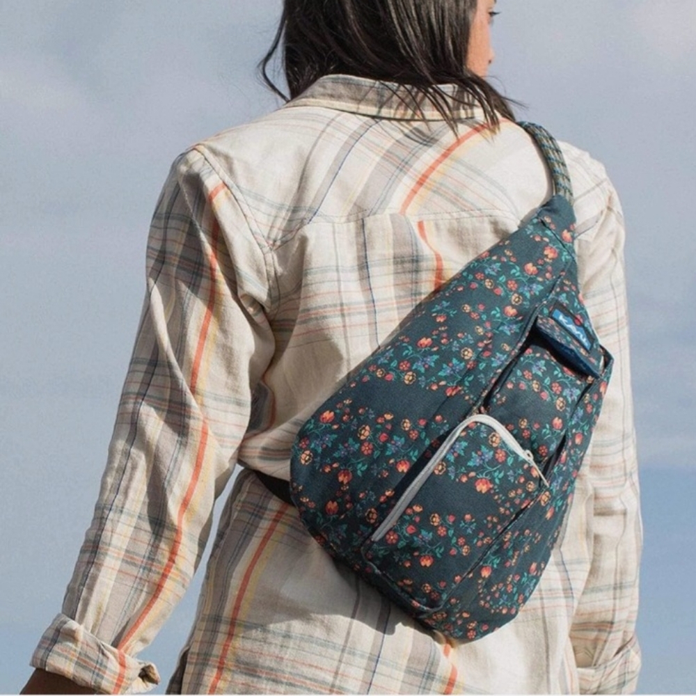 Kavu Wild Poppy Original Rope Bag